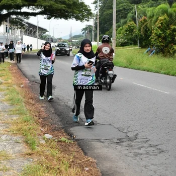 Runner Photo 8111573