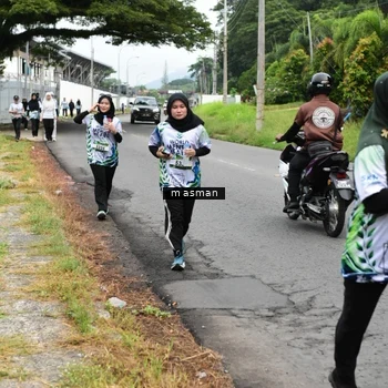 Runner Photo 8111574