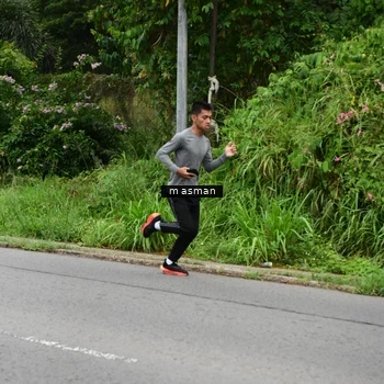 Runner Photo 8111656