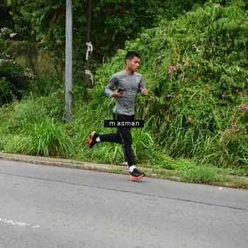Runner Photo 8111657