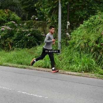 Runner Photo 8111659