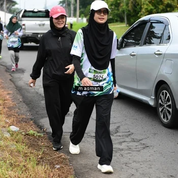 Runner Photo 8111675
