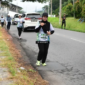 Runner Photo 8111692