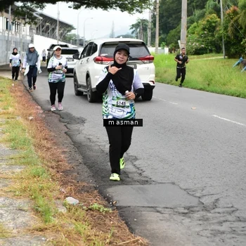 Runner Photo 8111694