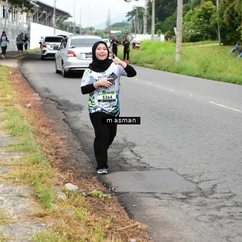 Runner Photo 8111726