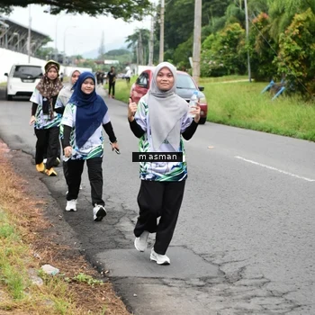Runner Photo 8111755
