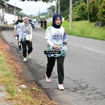 Runner Photo 8111790