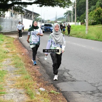 Runner Photo 8111794