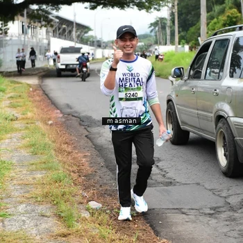 Runner Photo 8111809