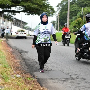 Runner Photo 8111839