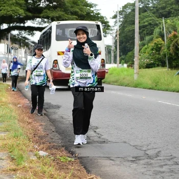 Runner Photo 8111857