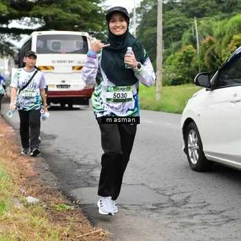 Runner Photo 8111859