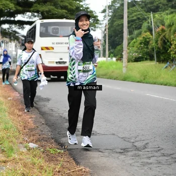 Runner Photo 8111862