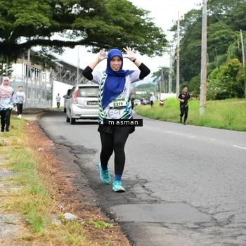 Runner Photo 8111898