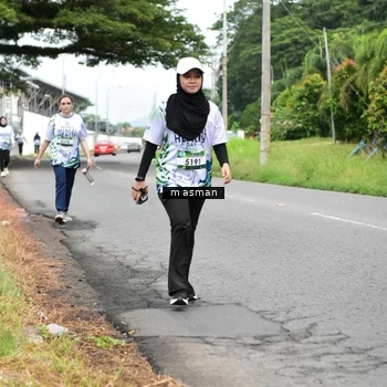 Runner Photo 8111938