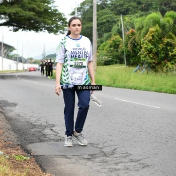 Runner Photo 8111953
