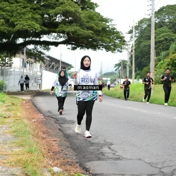 Runner Photo 8111954