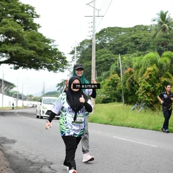 Runner Photo 8111976