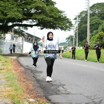 Runner Photo 8111977