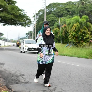Runner Photo 8111985