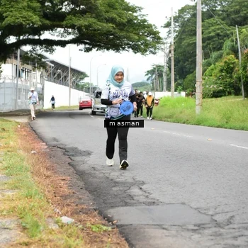 Runner Photo 8111994