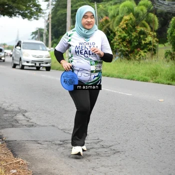 Runner Photo 8112006