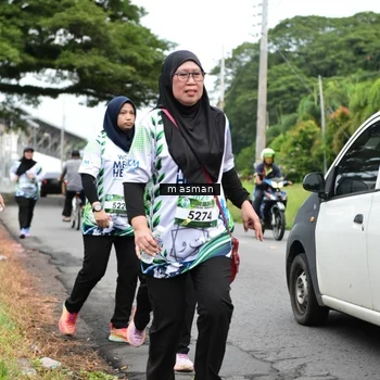 Runner Photo 8112057