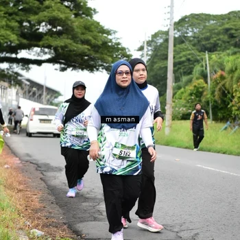 Runner Photo 8112074