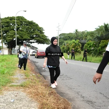 Runner Photo 8112110