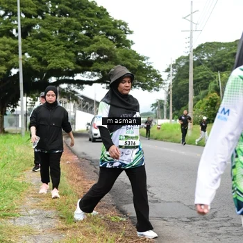 Runner Photo 8112125