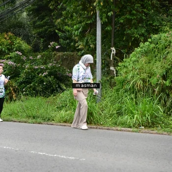 Runner Photo 8112169