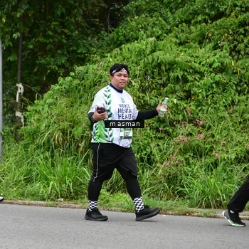 Runner Photo 8112187