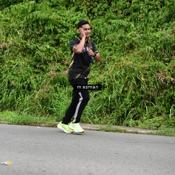 Runner Photo 8112192