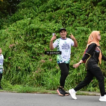 Runner Photo 8112204