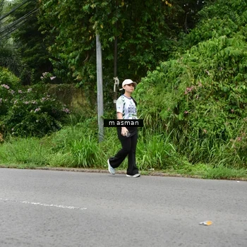 Runner Photo 8112235