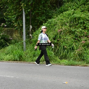 Runner Photo 8112240