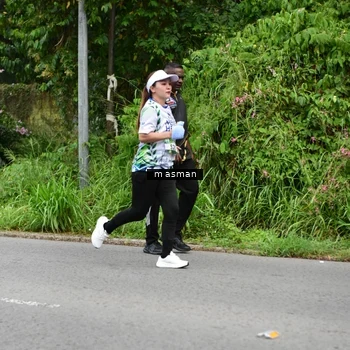 Runner Photo 8112247