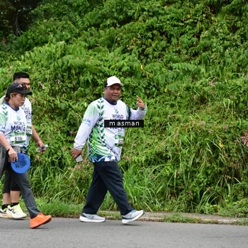 Runner Photo 8112266