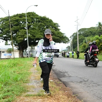 Runner Photo 8112293