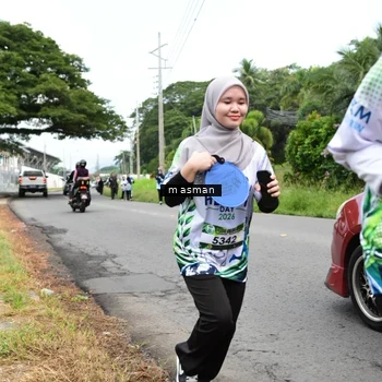 Runner Photo 8112304