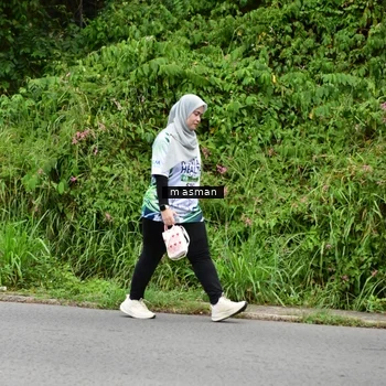 Runner Photo 8112397
