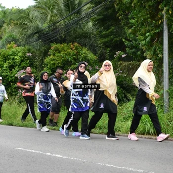 Runner Photo 8112502