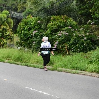 Runner Photo 8112510