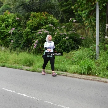 Runner Photo 8112512
