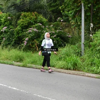 Runner Photo 8112515