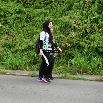 Runner Photo 8112544