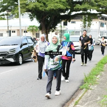 Runner Photo 8112591
