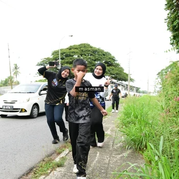 Runner Photo 8112715
