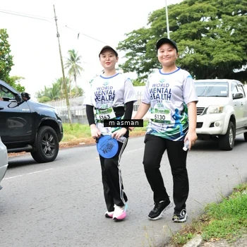 Runner Photo 8112757