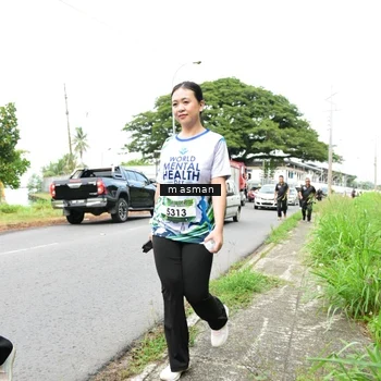 Runner Photo 8112796